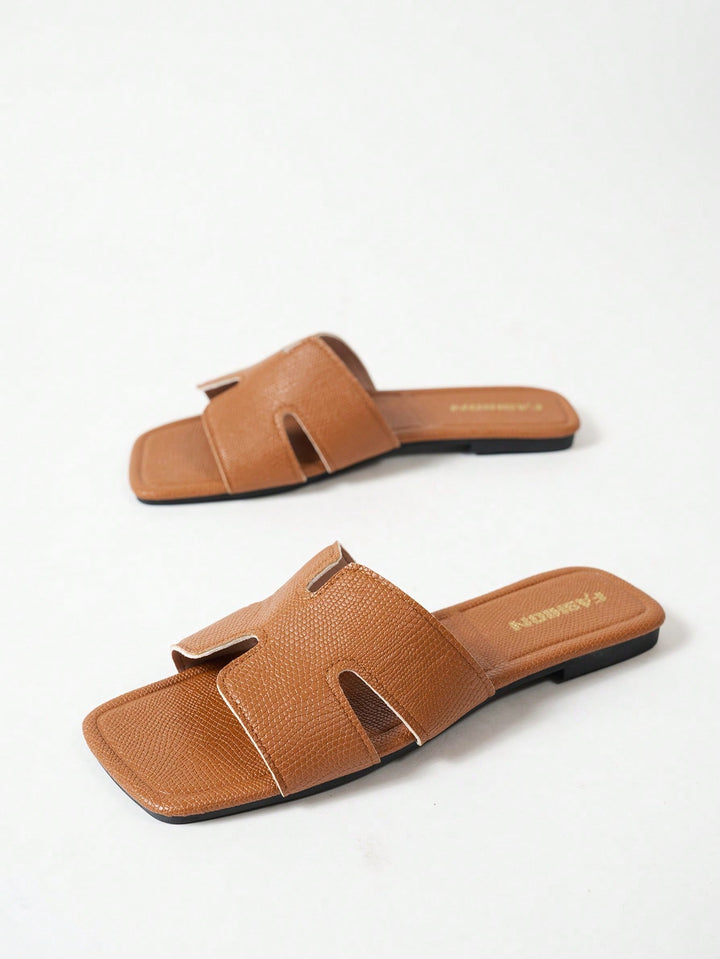 Papuc tip slide SHEIN, maro