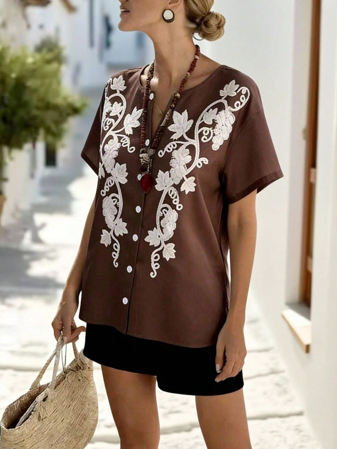 Tricou SHEIN, maro