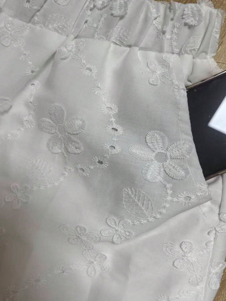 Pantaloni SHEIN, alb