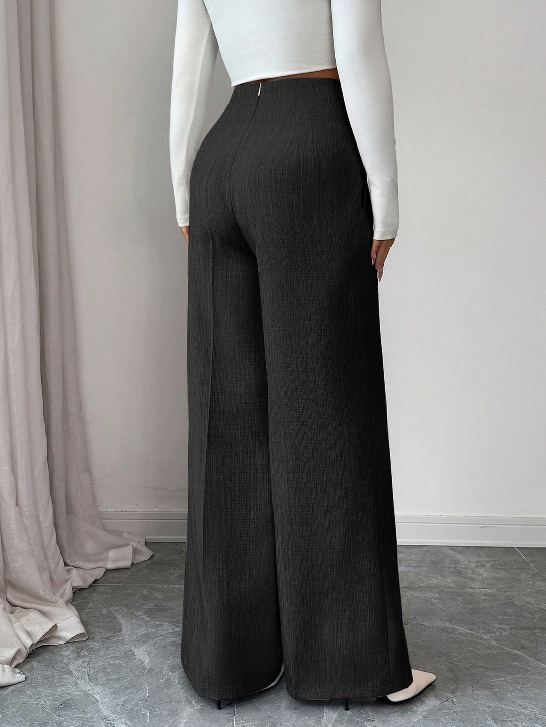 Pantaloni SHEIN, negru