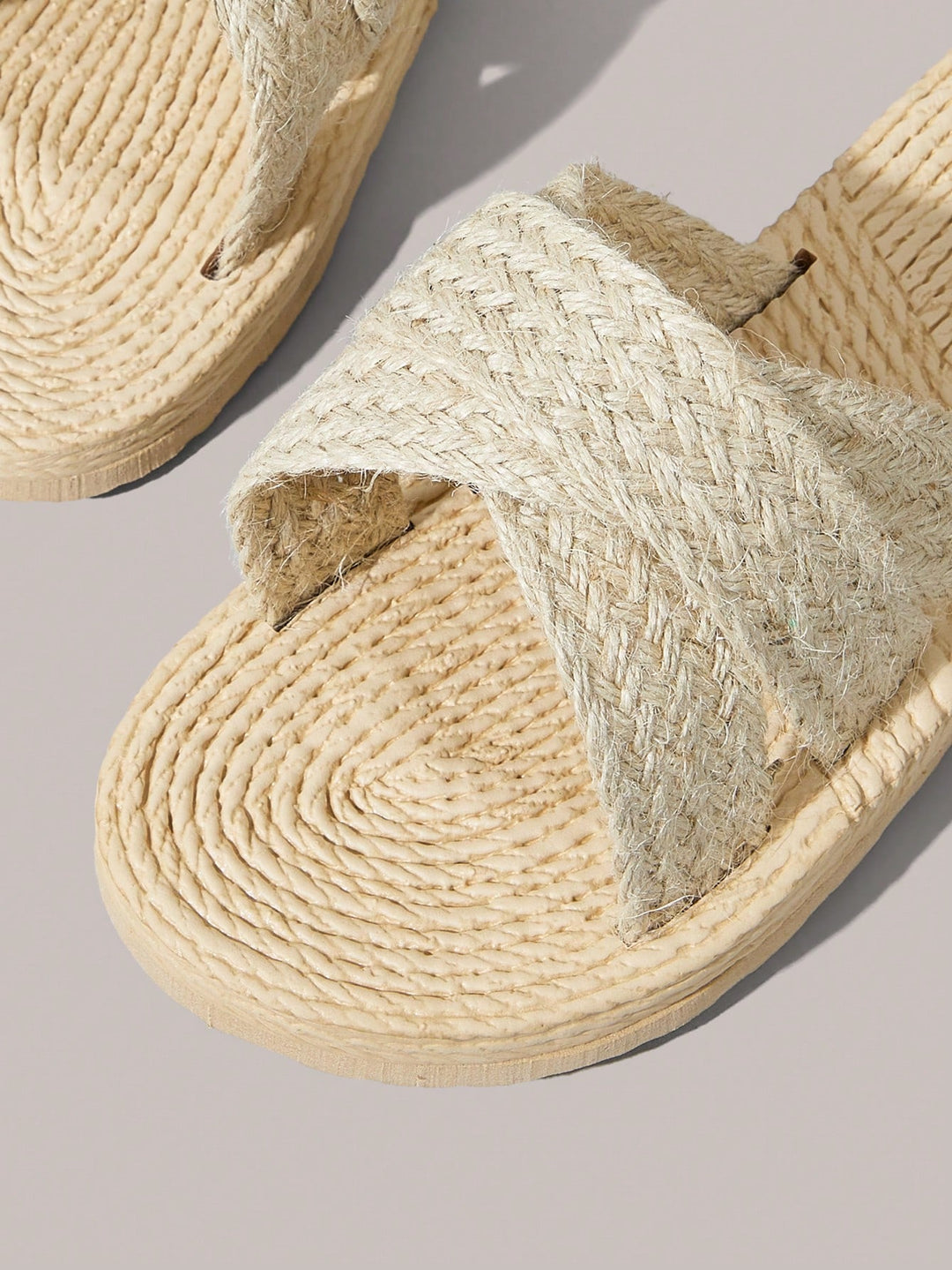 Sandale SHEIN, kaki