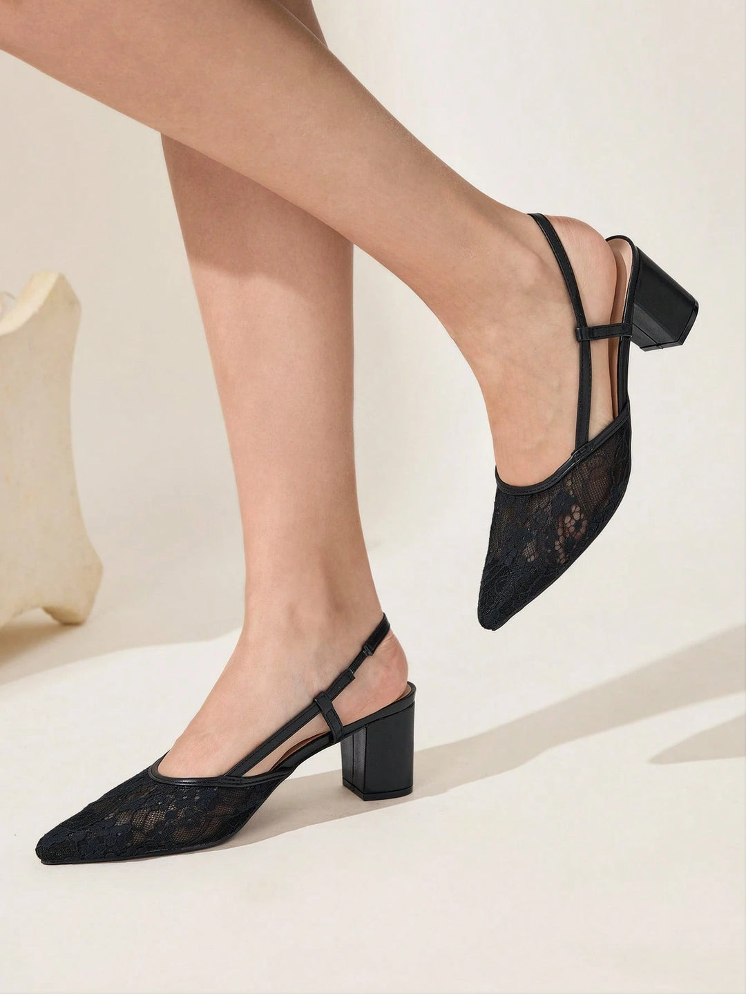 Pantofi cu toc SHEIN, negru