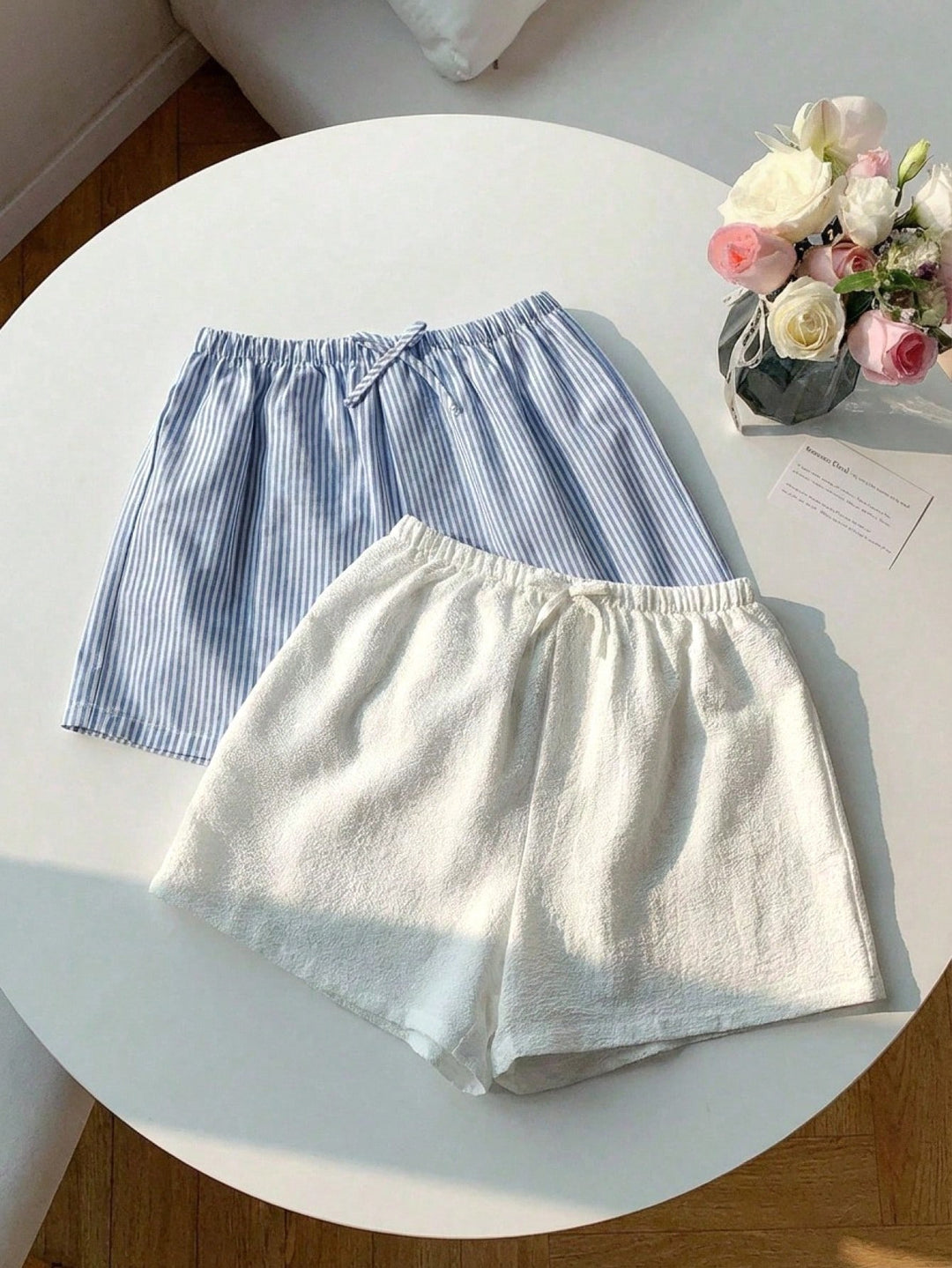 Pantaloni scurți SHEIN