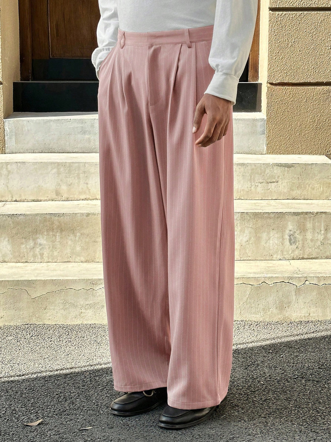 Pantalon SHEIN, roz