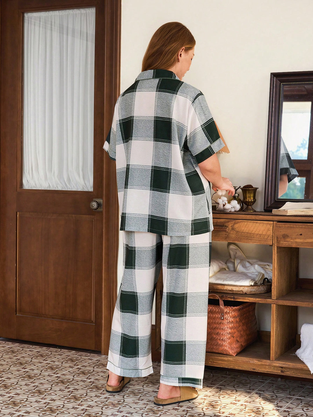 Set pijamale SHEIN, mix culori