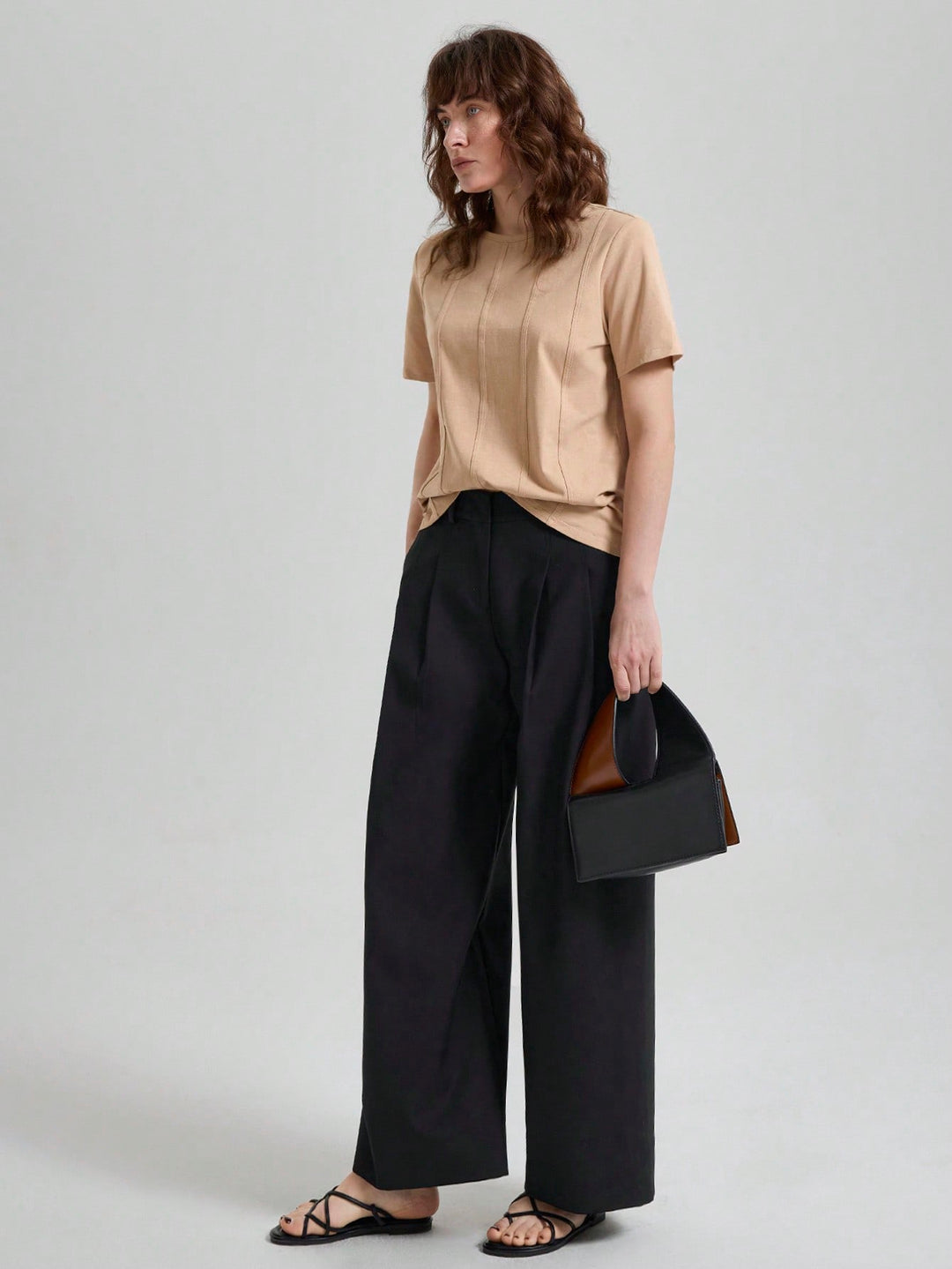 Tricou SHEIN, kaki
