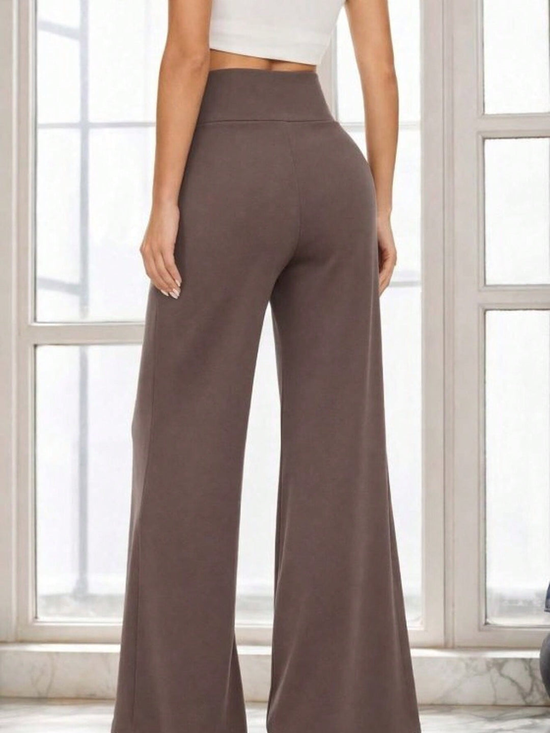 Pantaloni SHEIN, maro