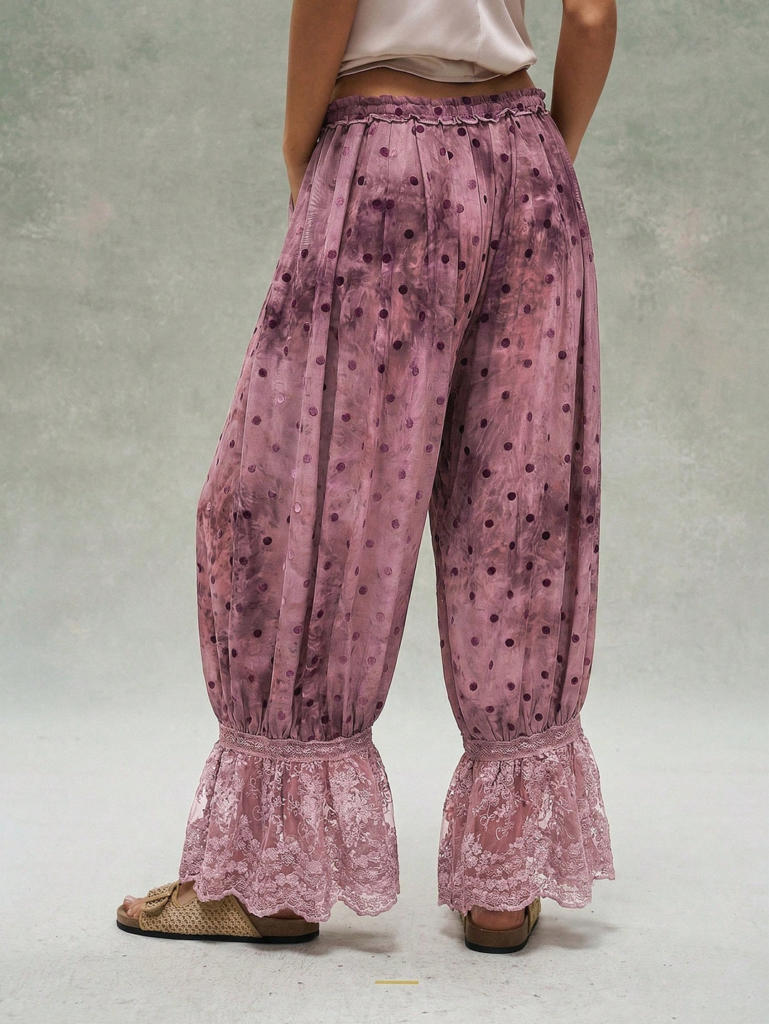 Pantaloni SHEIN, roz
