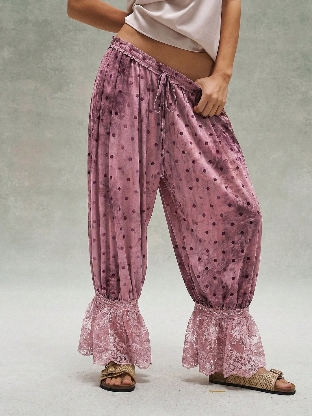 Pantaloni SHEIN, roz