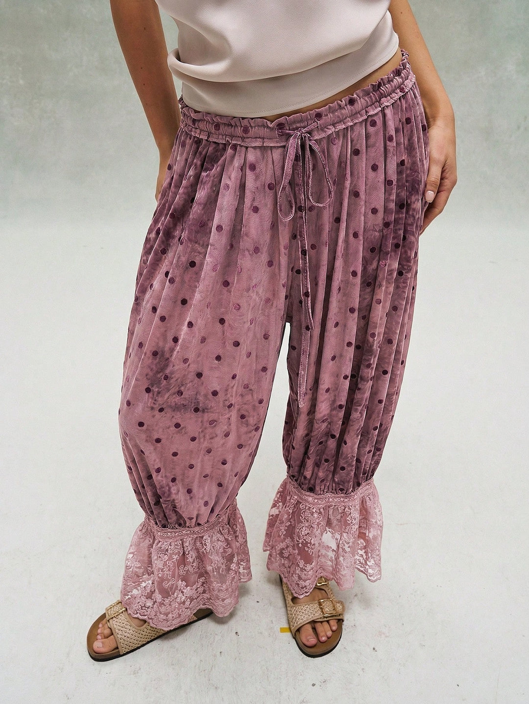 Pantaloni SHEIN, roz