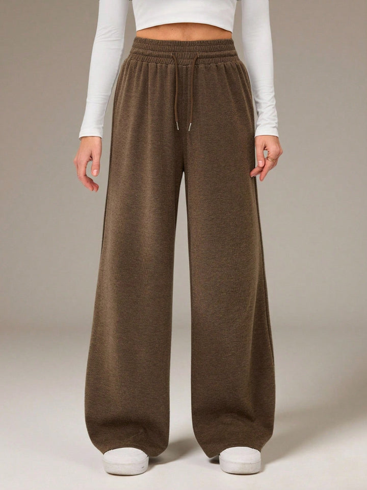 Pantaloni SHEIN, maro