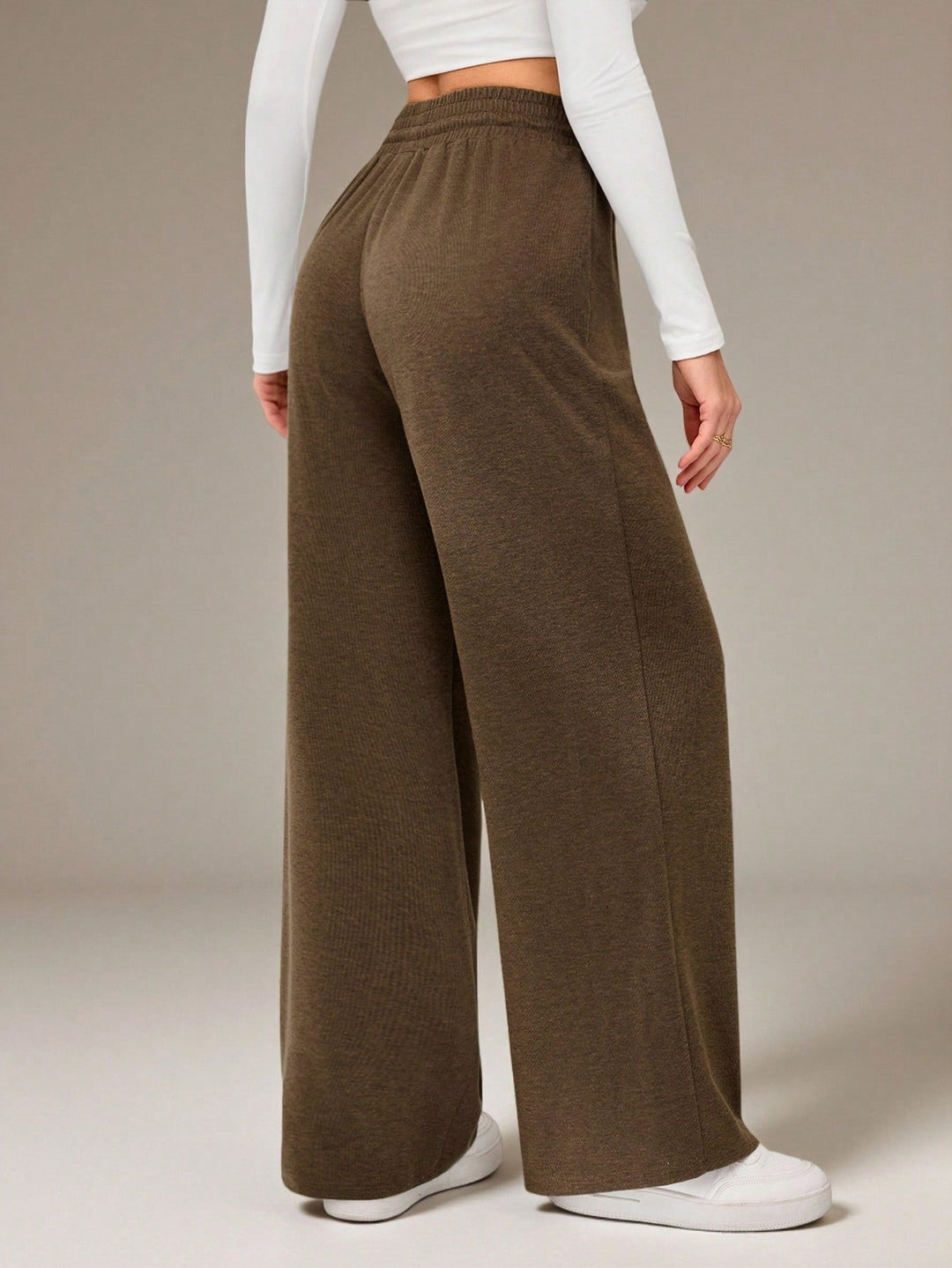 Pantaloni SHEIN, maro