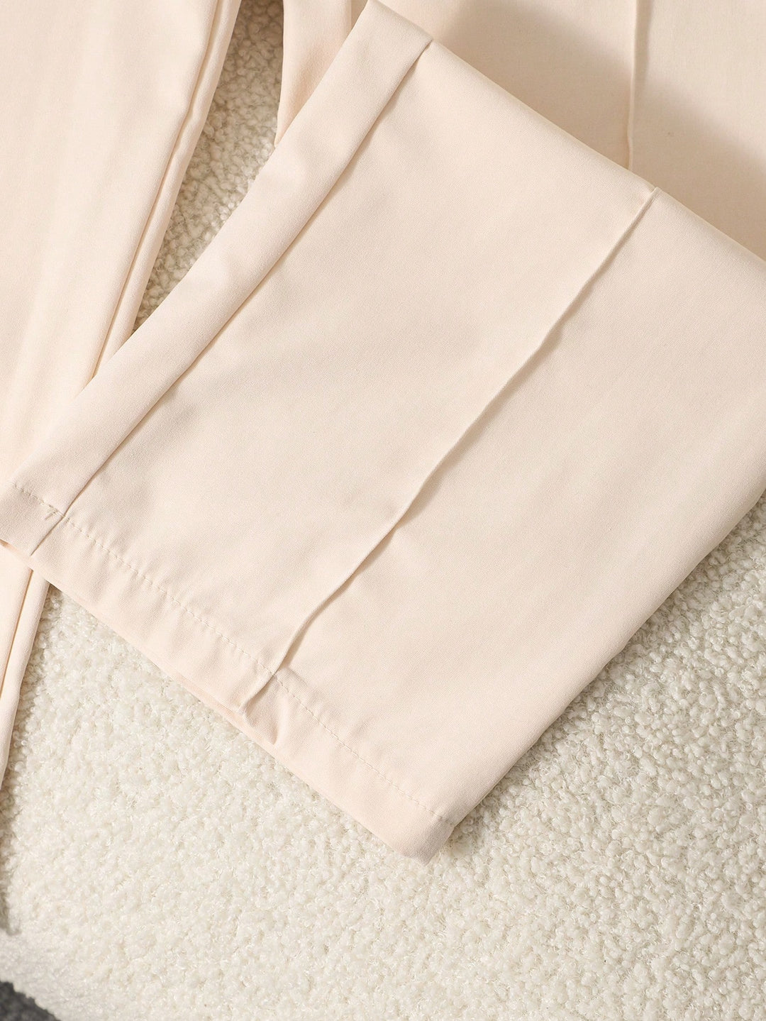 Pantaloni SHEIN, crem