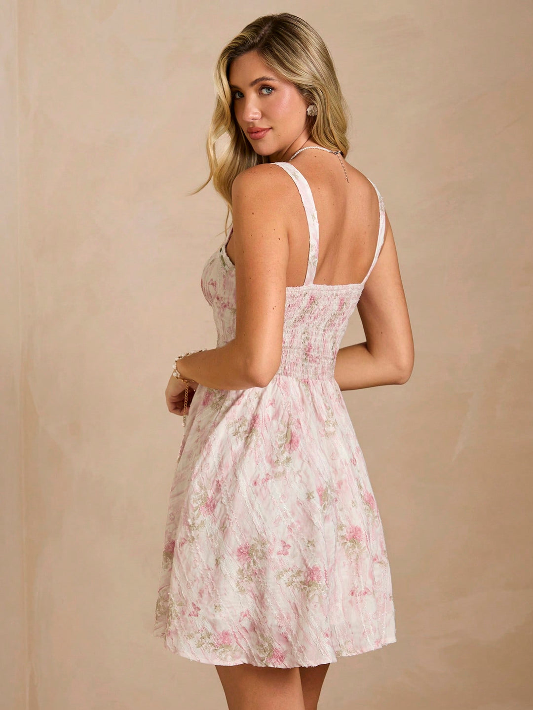 Rochie scurtă SHEIN, roz