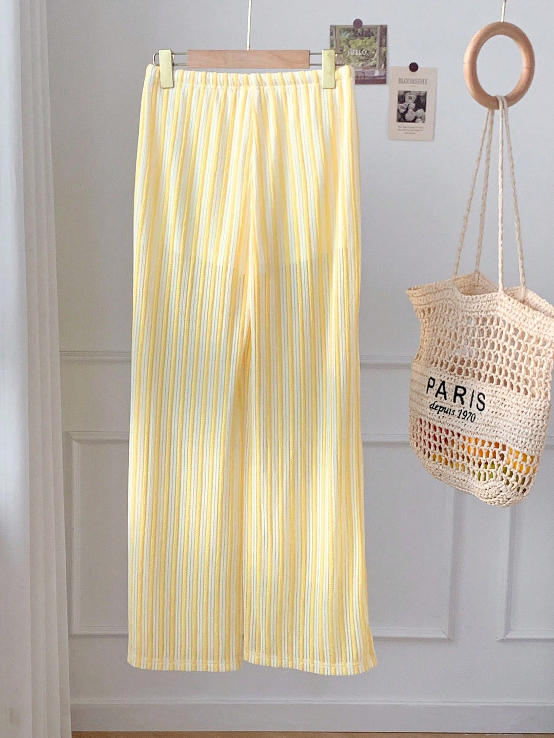 Pantaloni SHEIN, galben