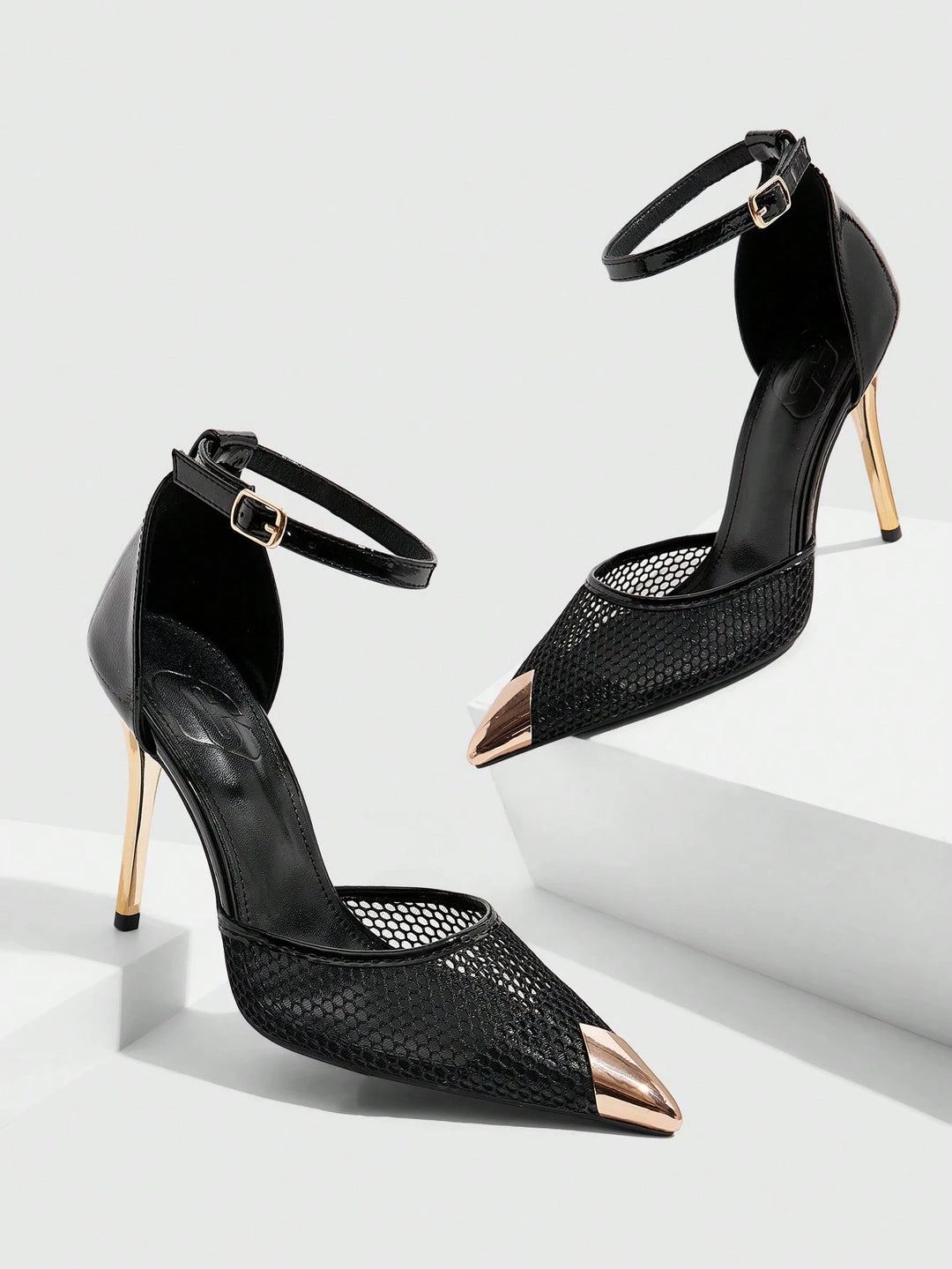 Pantofi cu toc SHEIN, negru