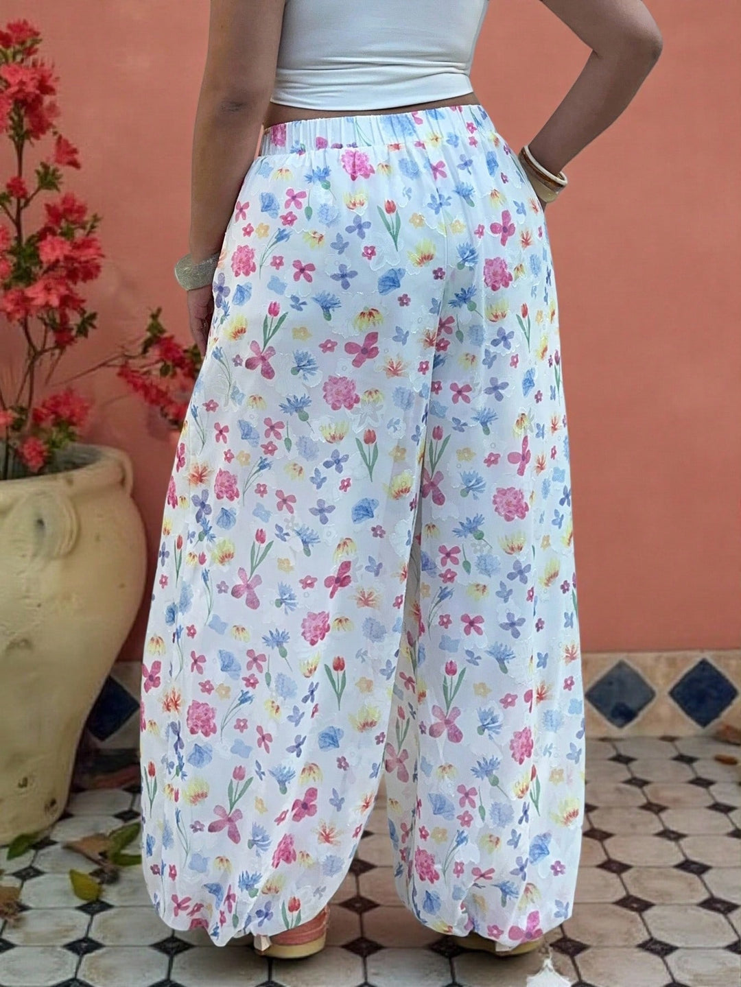 Pantaloni SHEIN, mix culori