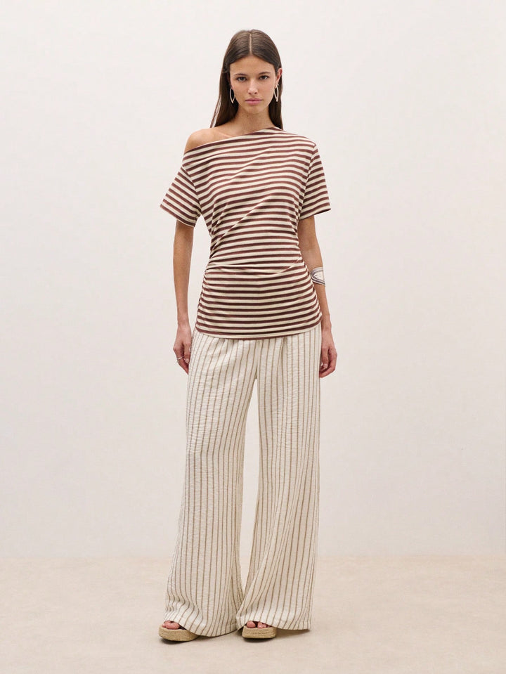 Tricou SHEIN, maro