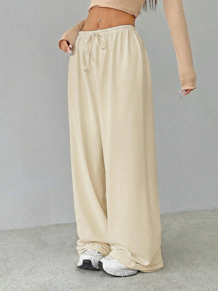 Pantaloni SHEIN, crem