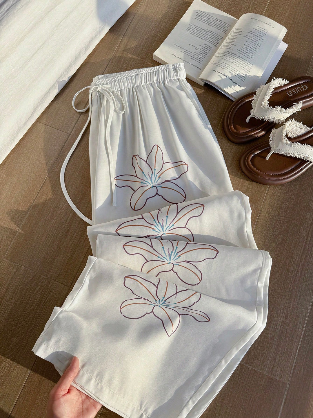 Pantaloni SHEIN