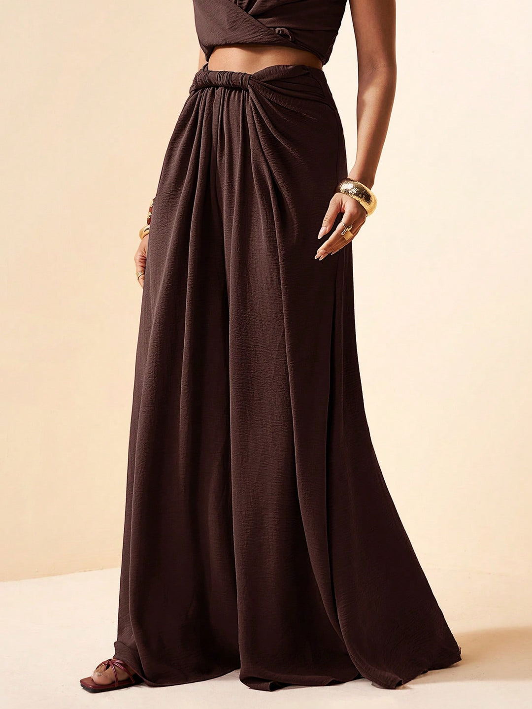 Pantaloni SHEIN, maro