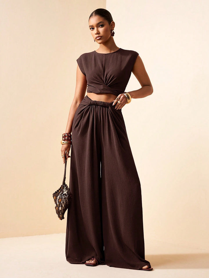 Pantaloni SHEIN, maro