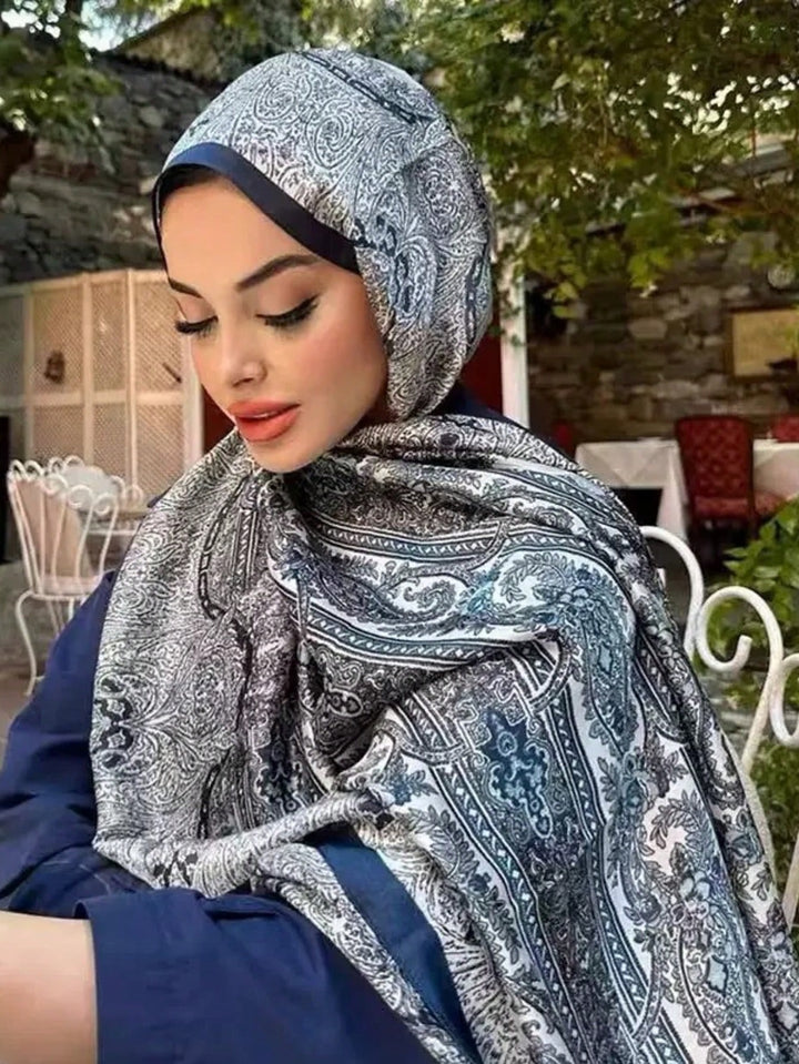Hijab SHEIN, albastru