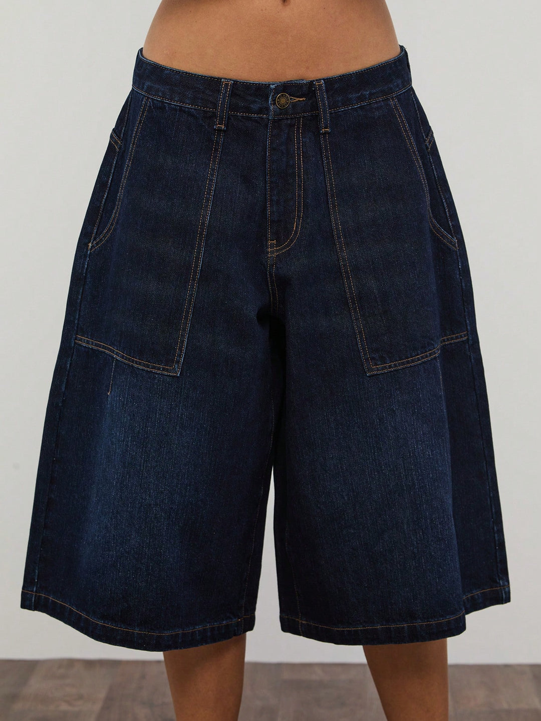 Pantaloni scurți SHEIN, negru