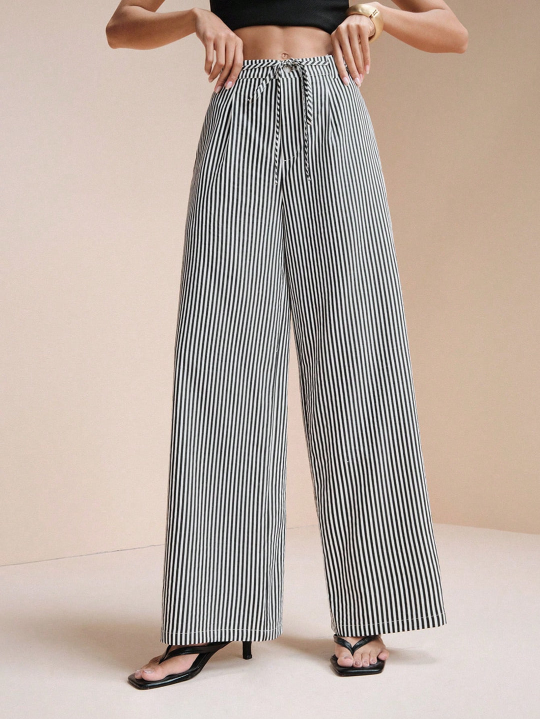 Pantalon SHEIN, negru