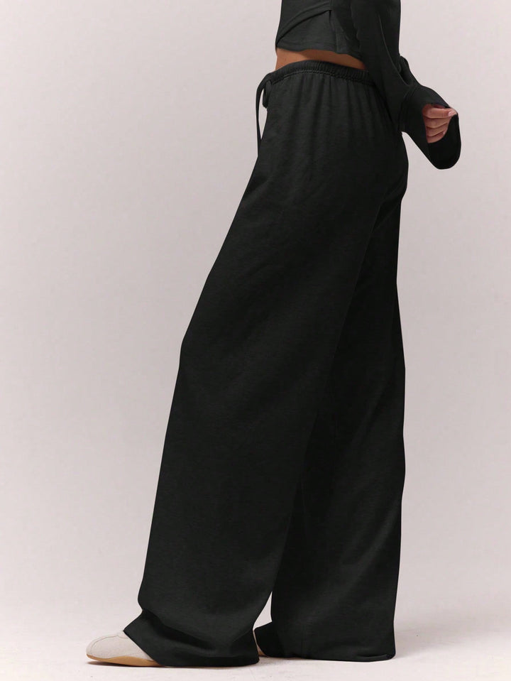 Pantaloni SHEIN, negru
