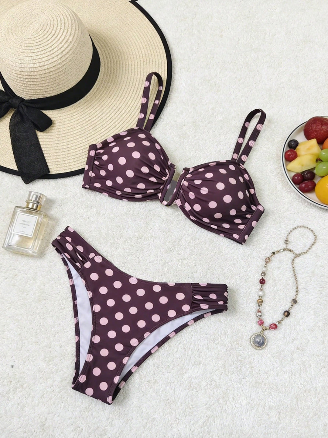 Set bikini SHEIN, roz
