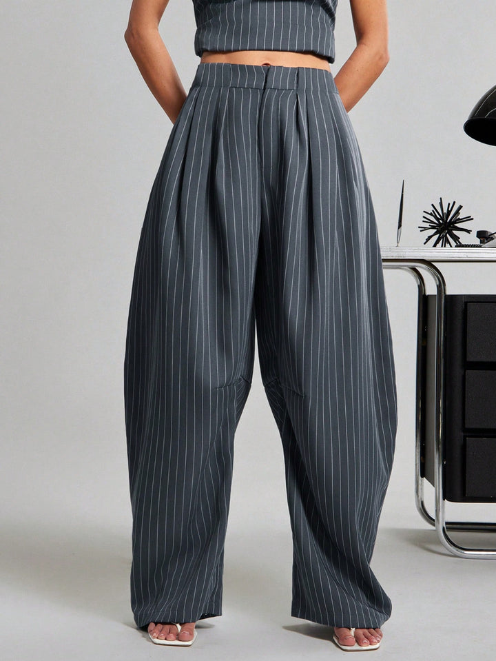 Pantaloni SHEIN, gri