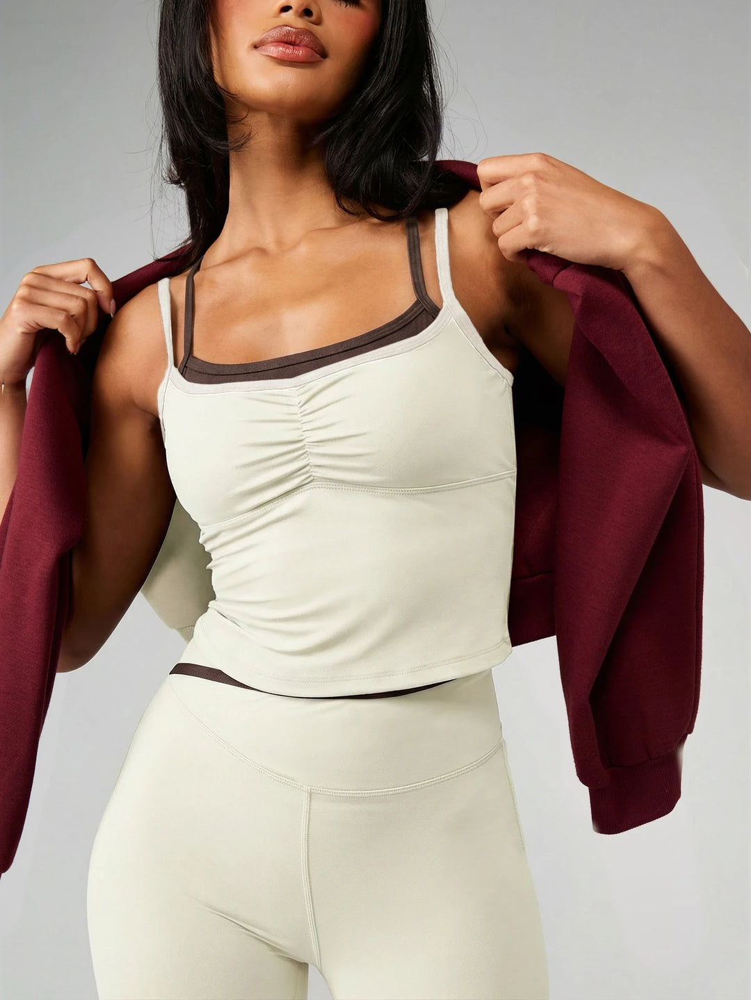 Compleu sport SHEIN, crem