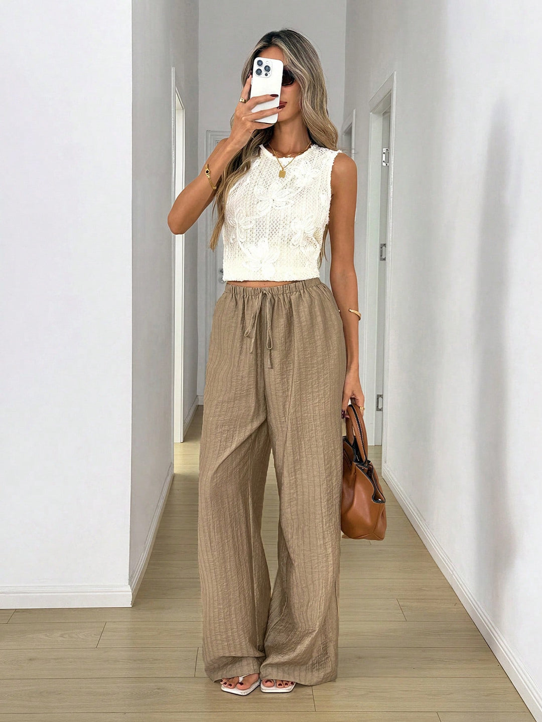Pantaloni SHEIN, maro