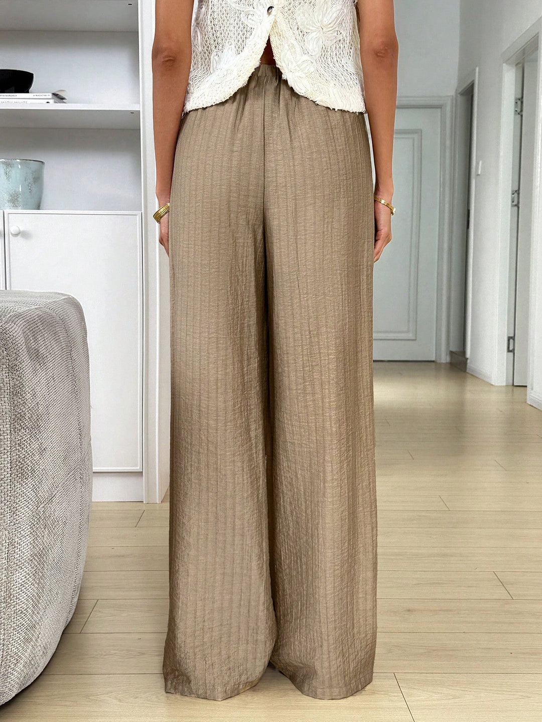 Pantaloni SHEIN, maro