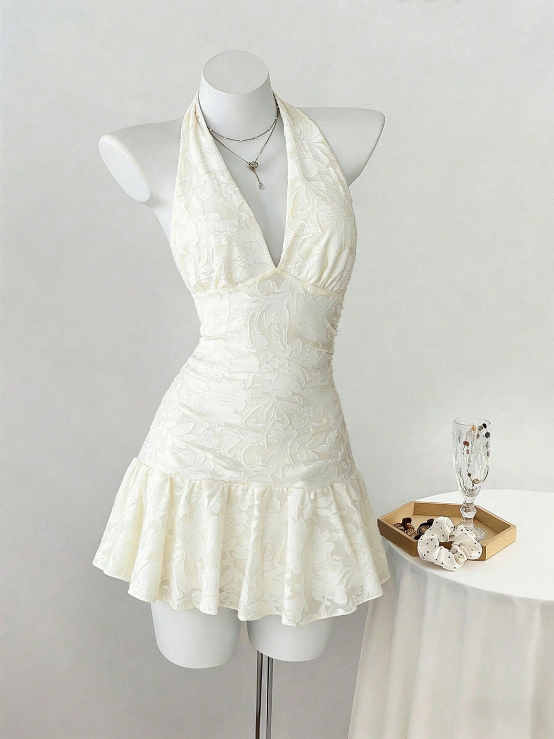 Rochie mini SHEIN, crem
