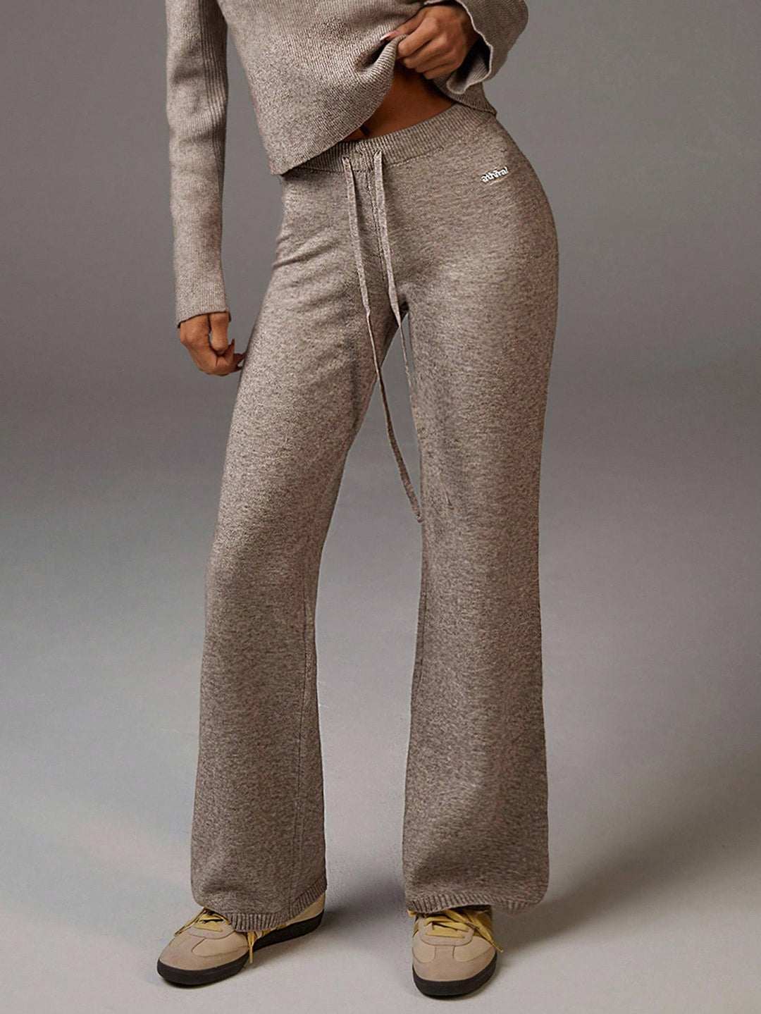 Pantaloni SHEIN, kaki