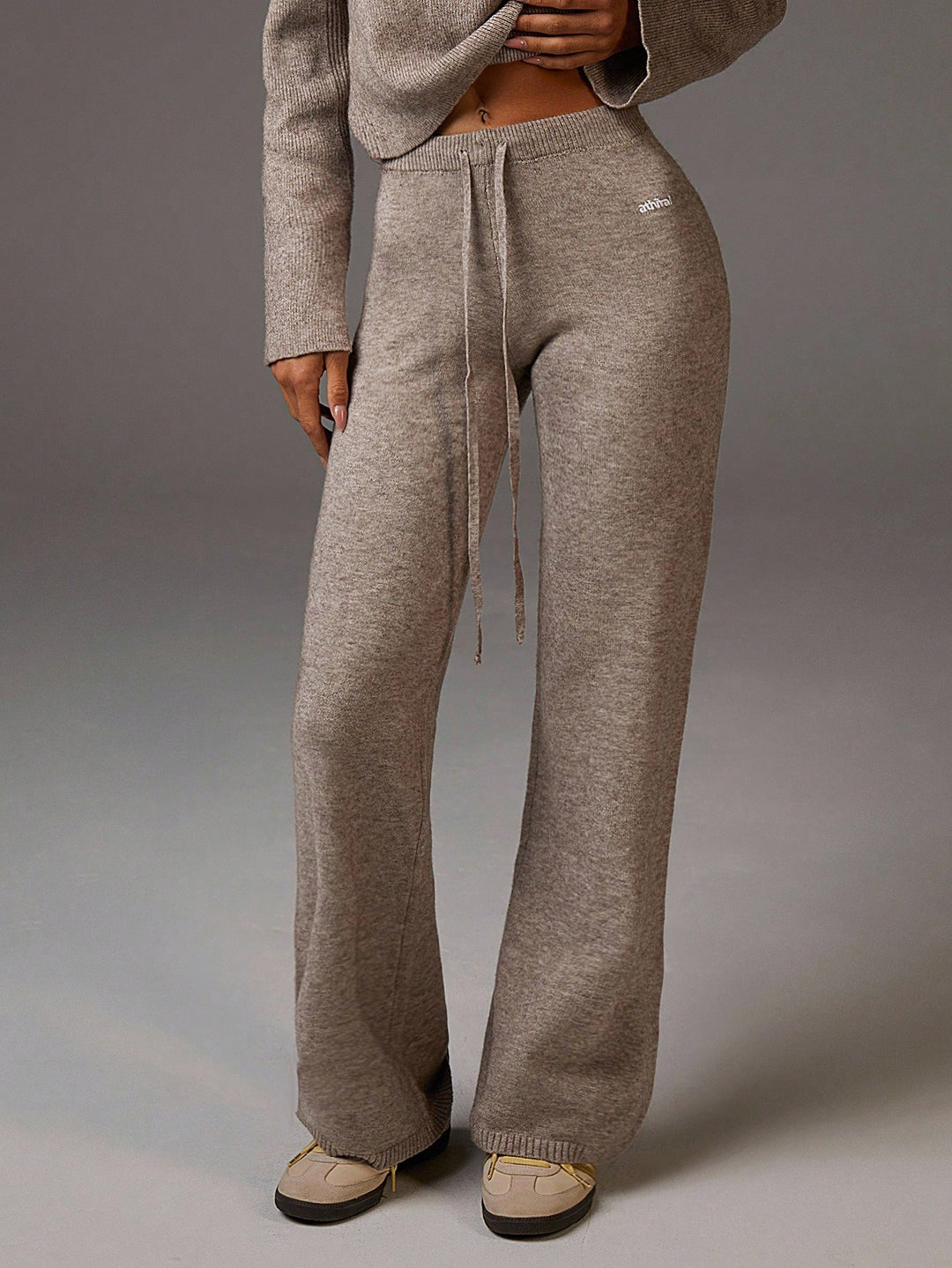 Pantaloni SHEIN, kaki