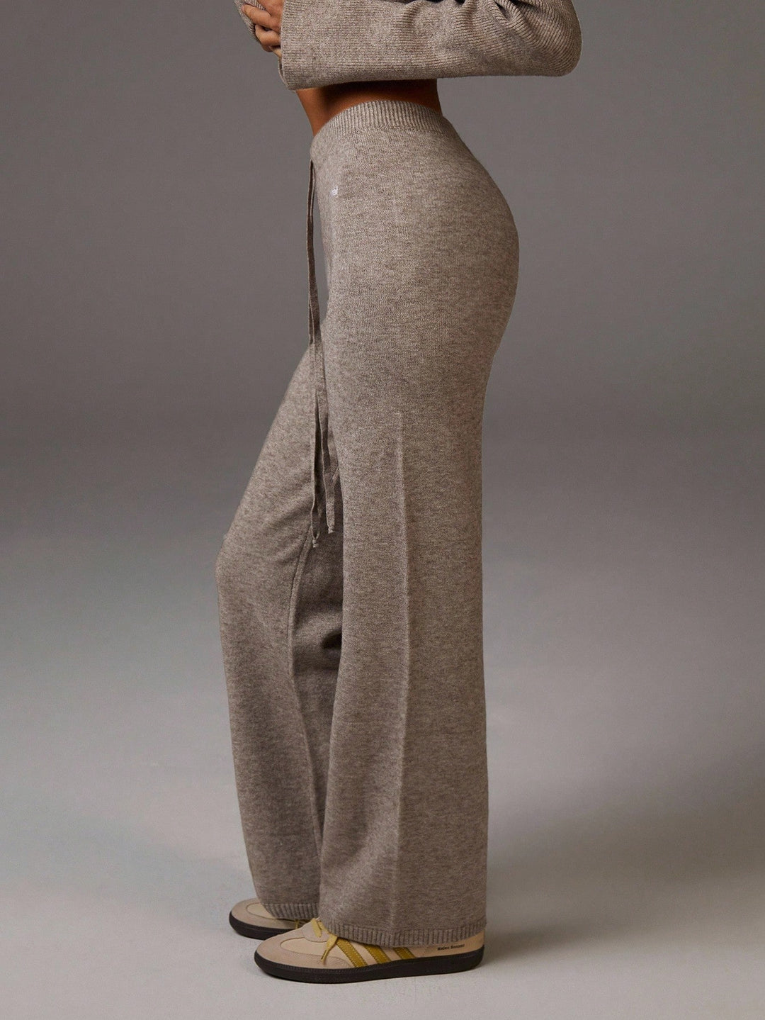 Pantaloni SHEIN, kaki
