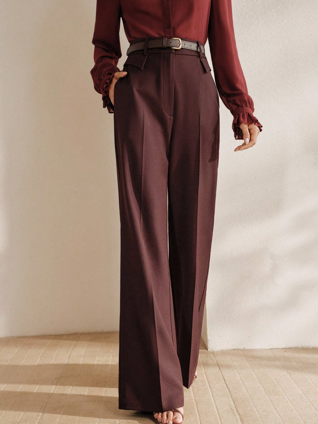 Pantalon SHEIN, maro