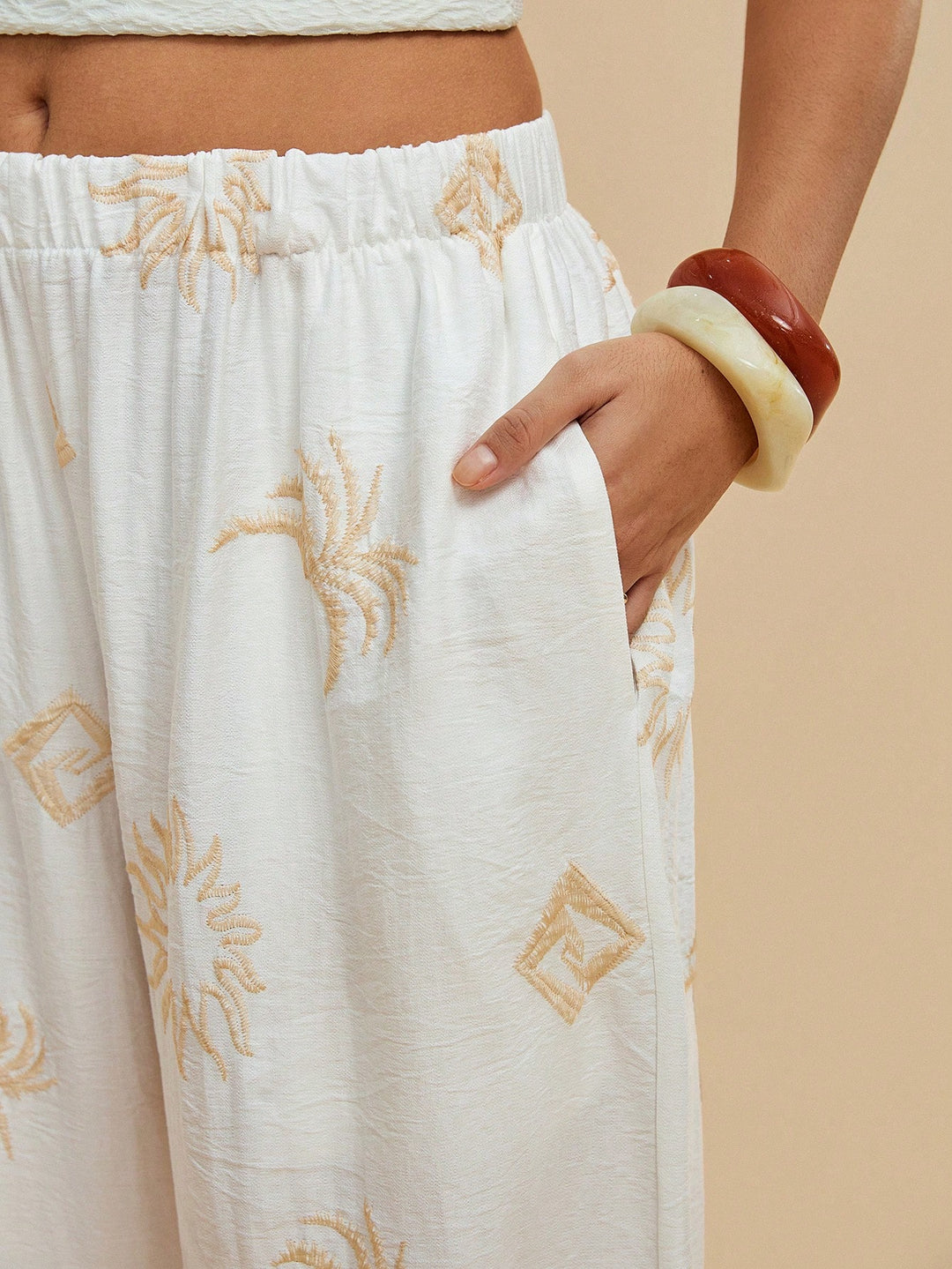 Pantaloni SHEIN, alb
