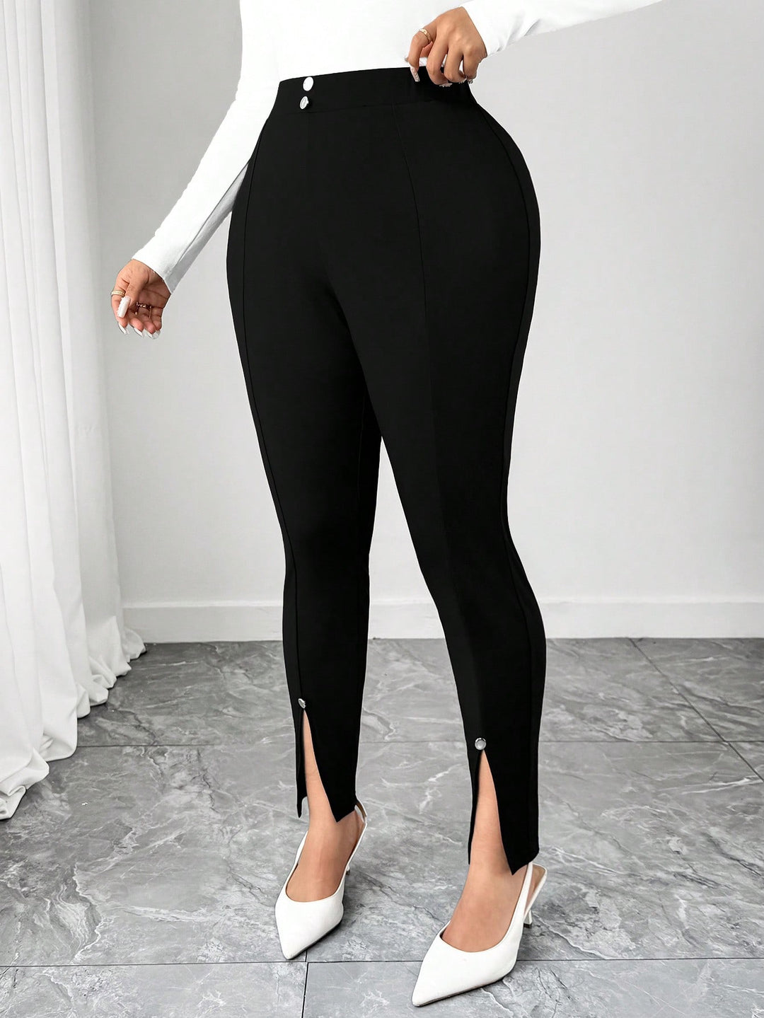 Pantaloni SHEIN, negru