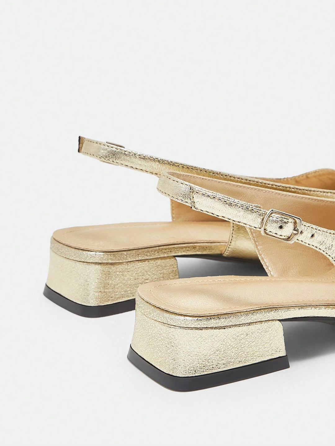 Pantofi SHEIN, auriu