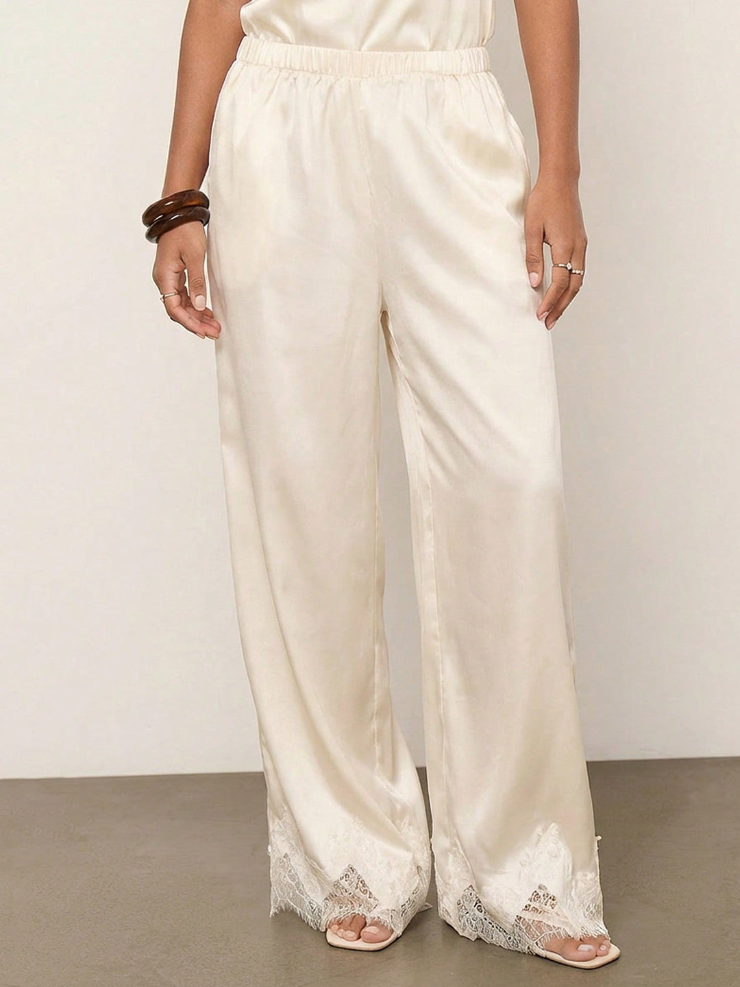 Pantaloni SHEIN, bej