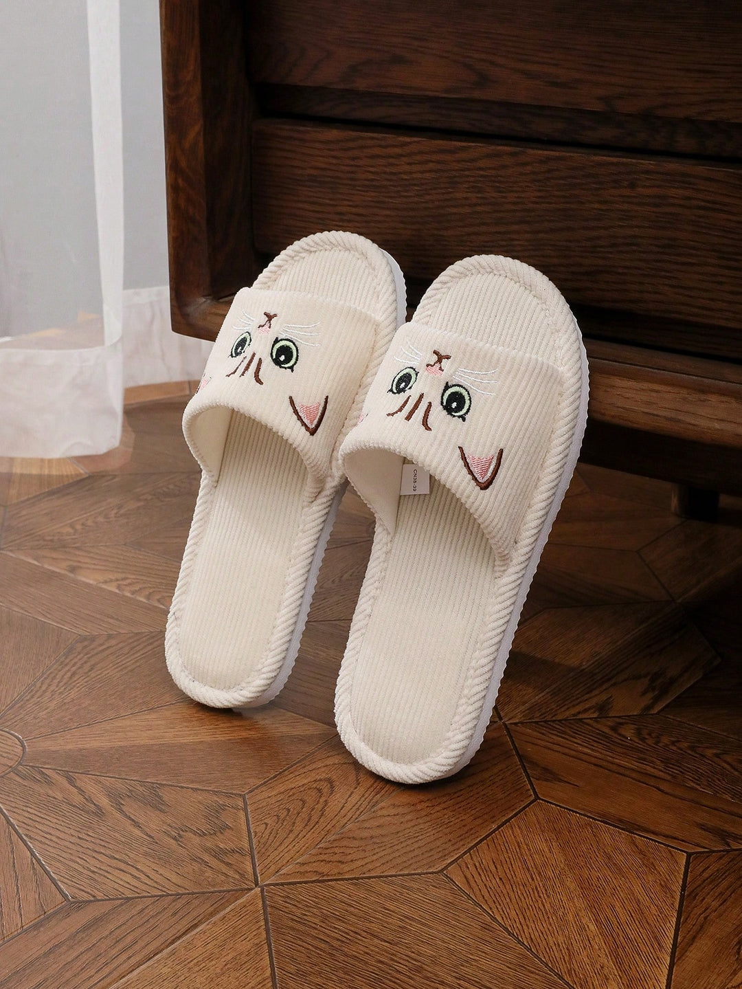 Papuci de casă SHEIN, alb
