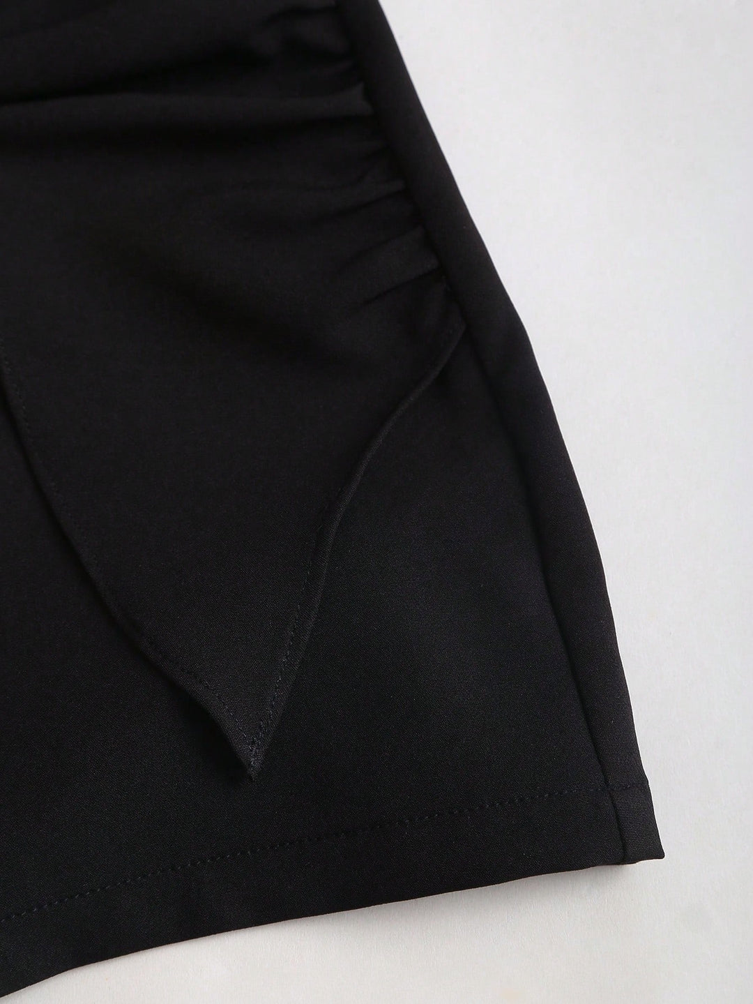 Pantaloni scurți SHEIN, negru
