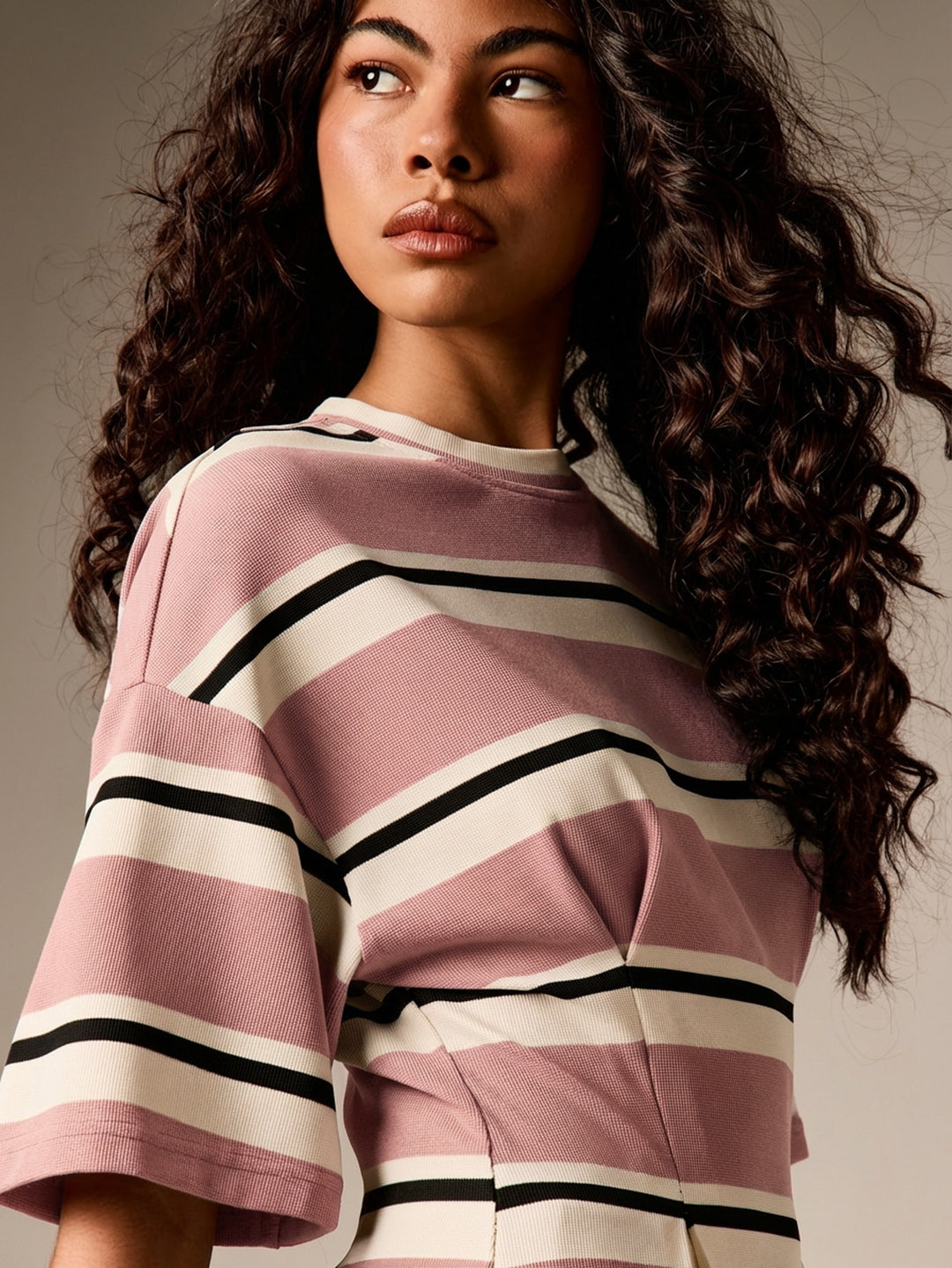 Tricou SHEIN, roz