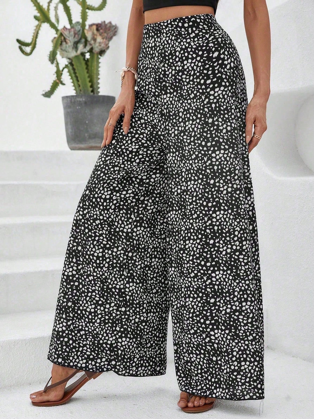 Pantaloni SHEIN, negru