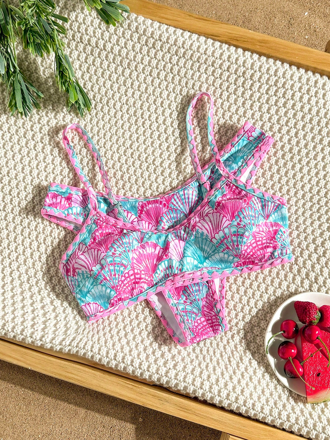 Set bikini SHEIN, mix culori