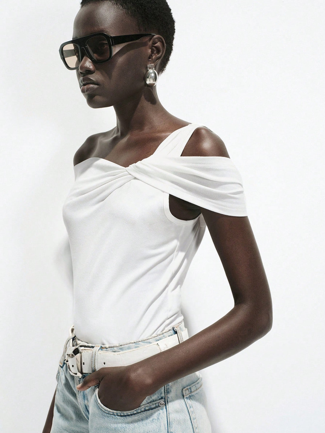 Top SHEIN, alb